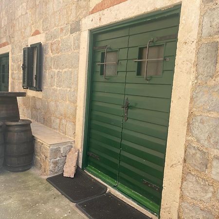 شقة Hearth Of Rose تْشيرسيك نوفي المظهر الخارجي الصورة